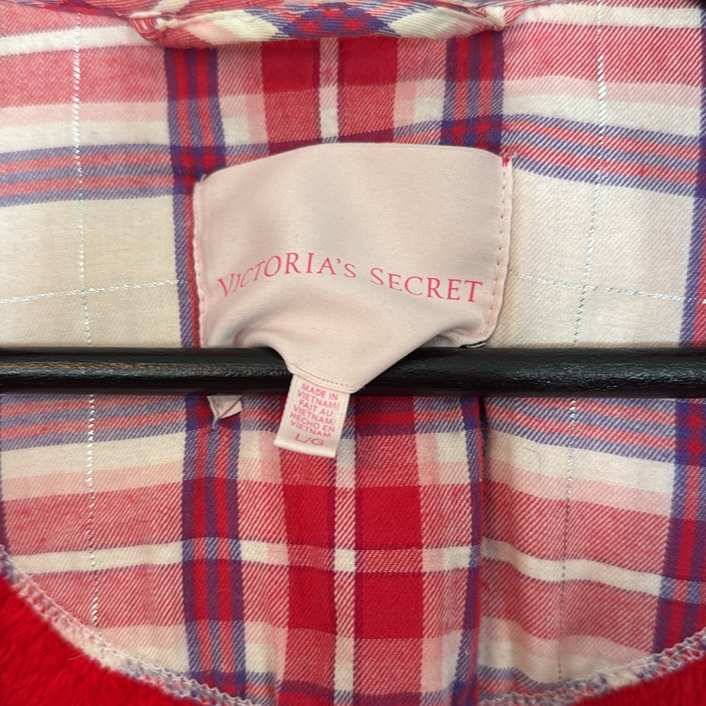 Victoria Secret Robe - Picture 2 of 3